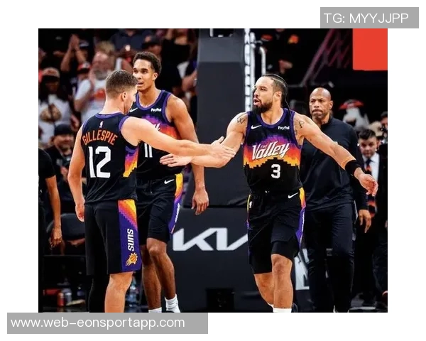 阿伦分析湖人暂停时机对狄龙技犯的影响与比赛走势